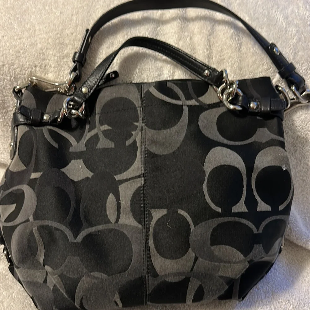 Coach black shoulder bag with handles - Picture 2 of 4